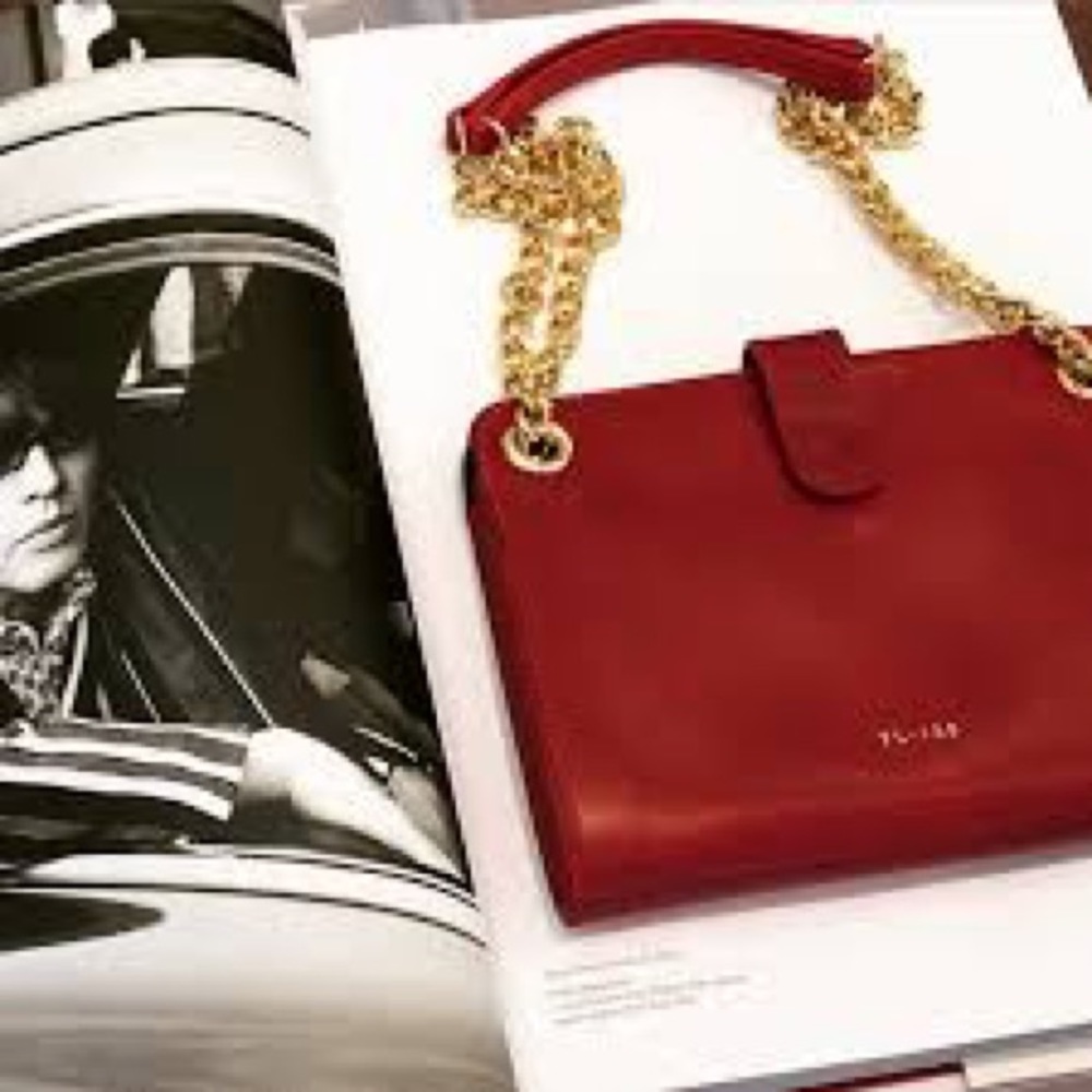 Red TL-180 Agenda bag, Gold chain